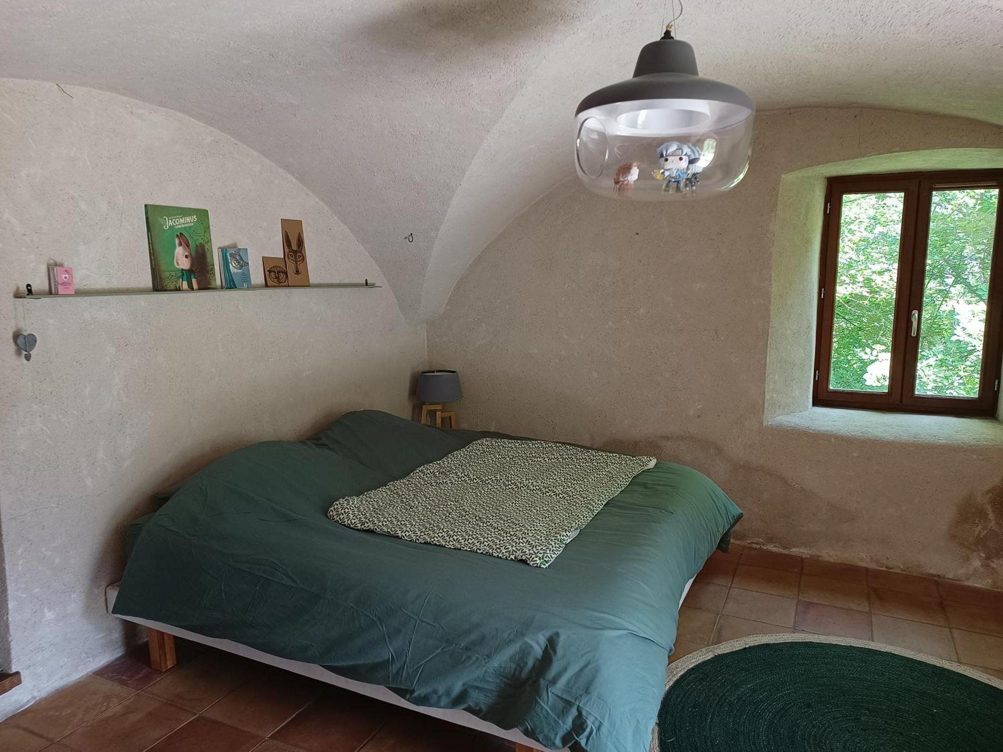 Chambre Ou Gite Dans Une Maison De Montagne - De Suzon A Zelie Entraigues  Værelse billede